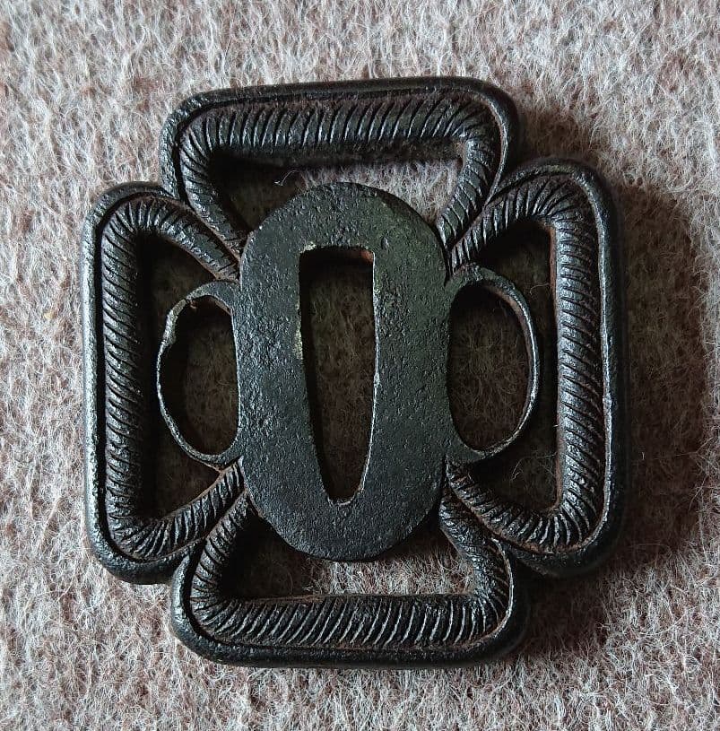 刀の鐔鉄製ツー9