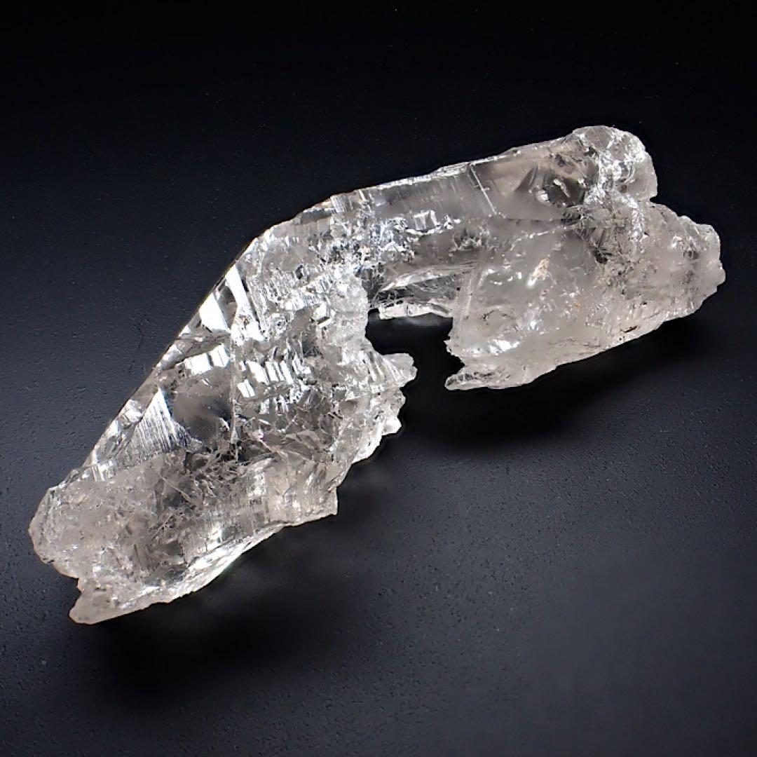 【パキスタン/スカルドゥ産】エッチドクォーツ