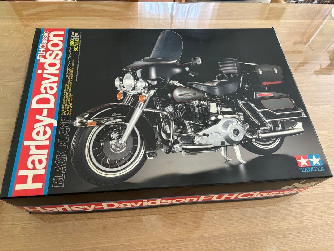 タミヤ1/6 ハーレダビットソン　ブラックスペシャル