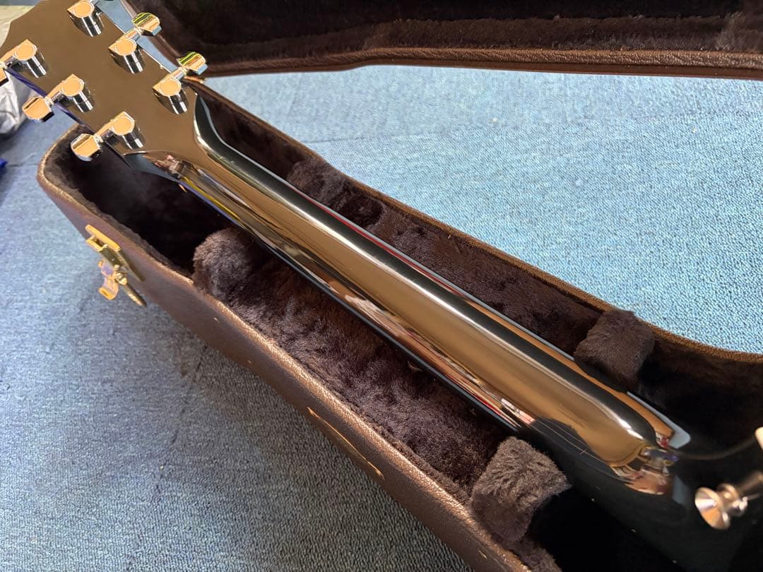 Taylor 214ce DLX BLK エレアコ アコギ ブラック