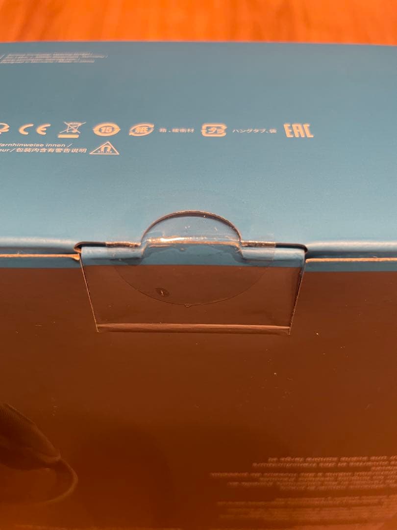 Sennheiser HD560S 【本体 新品未使用】箱に穴あり