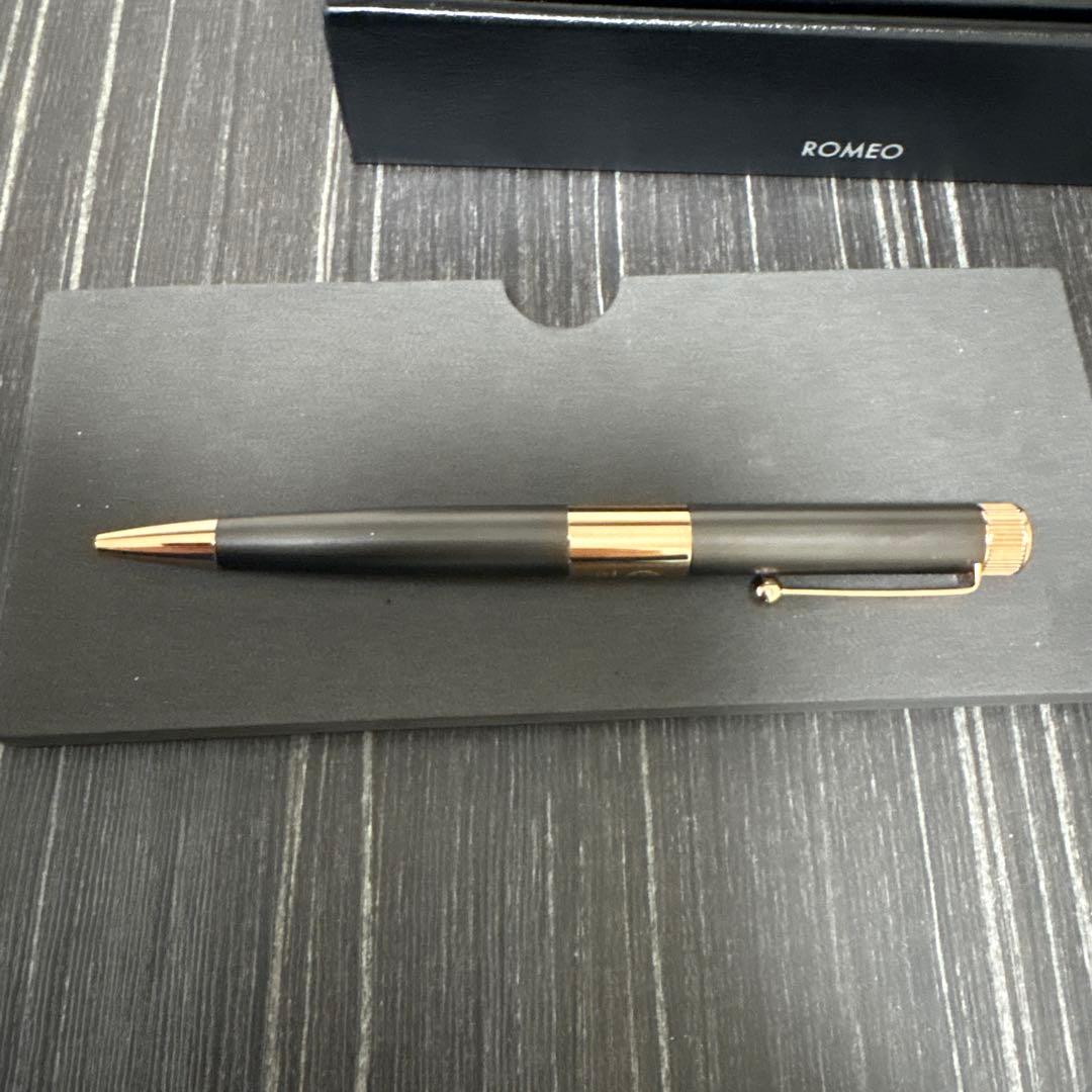 ROMEO No.3 ファインブラッシュ　ガンメタル　アプリコットゴールド