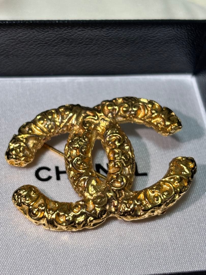 【最終価格♡】CHANEL シャネル ブローチ 溶岩 ココマーク 93A