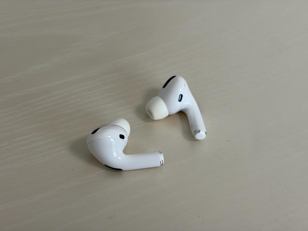 【美品】AirPods Pro 第一世代