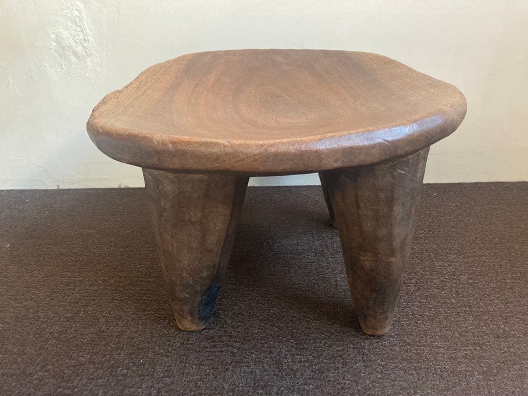 アフリカ家具　セヌフォ族スツール　コートジボワール　セヌフォスツール
