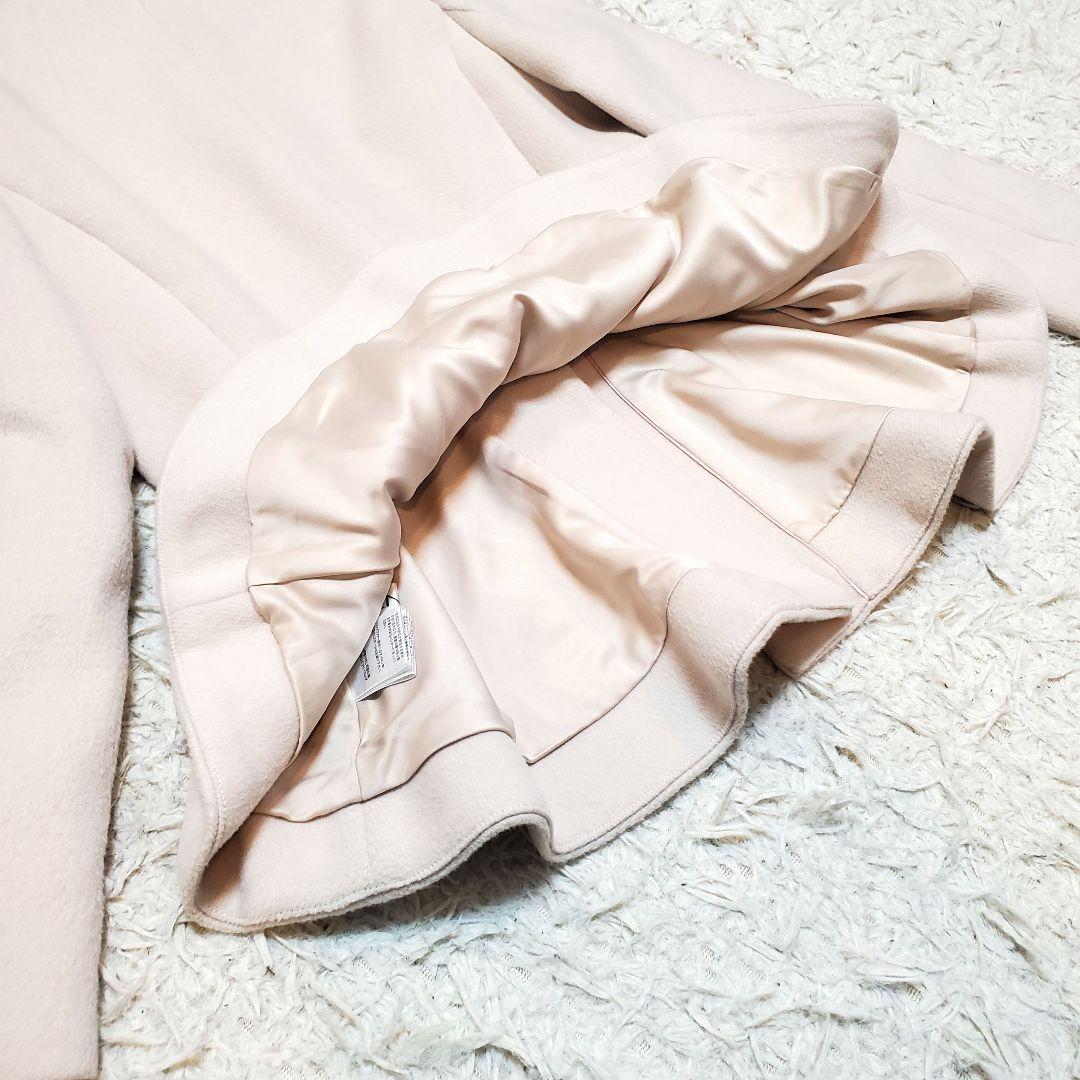 美品 近年モデル 完売JENNE ジェンヌ　ホワイト ペプラムコート Sサイズ