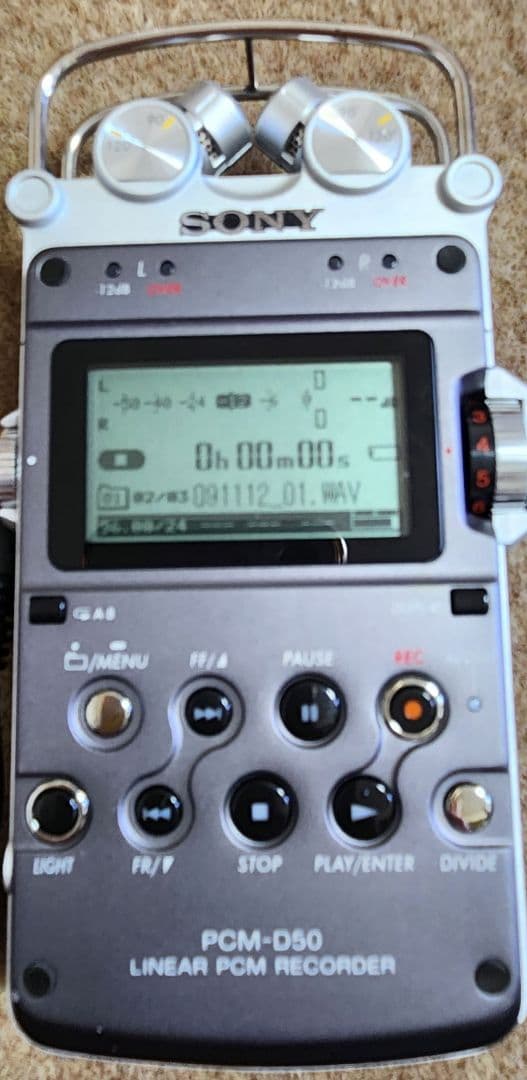 SONY　リニアPCMレコーダー PCM-D50