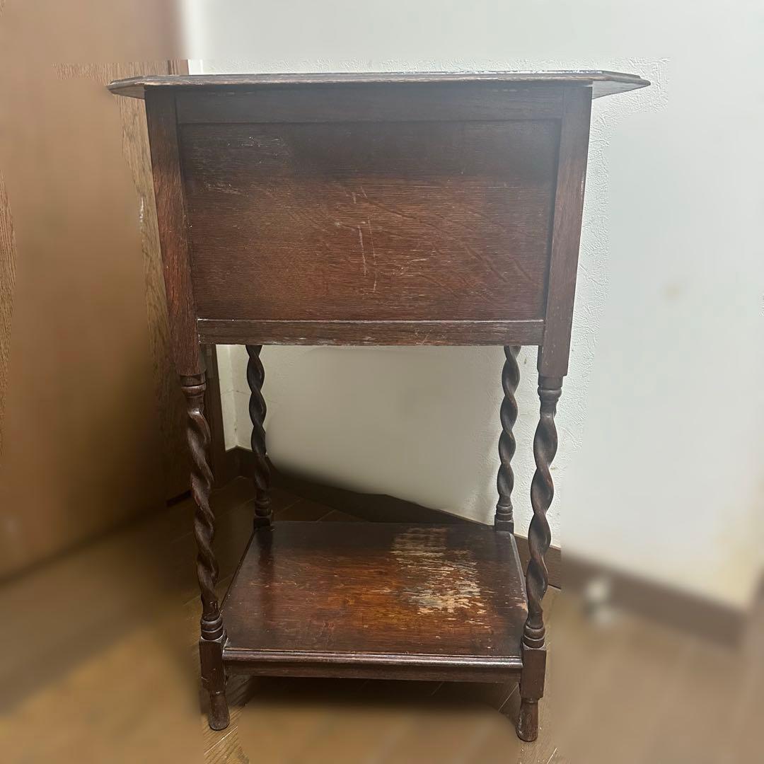 イギリス家具/英国/アンティーク/サイドテーブル/天板開閉タイプ(収納あり)