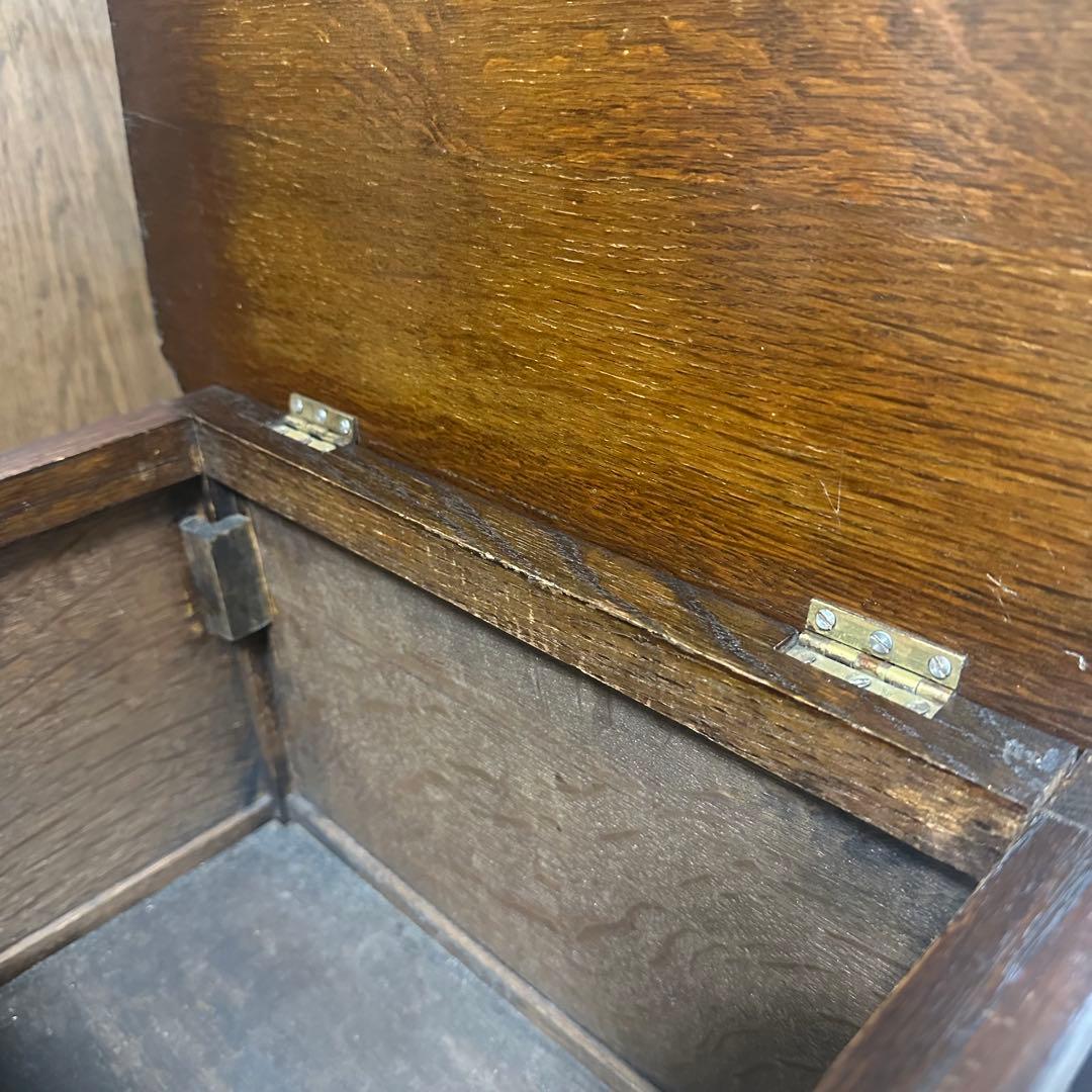 イギリス家具/英国/アンティーク/サイドテーブル/天板開閉タイプ(収納あり)