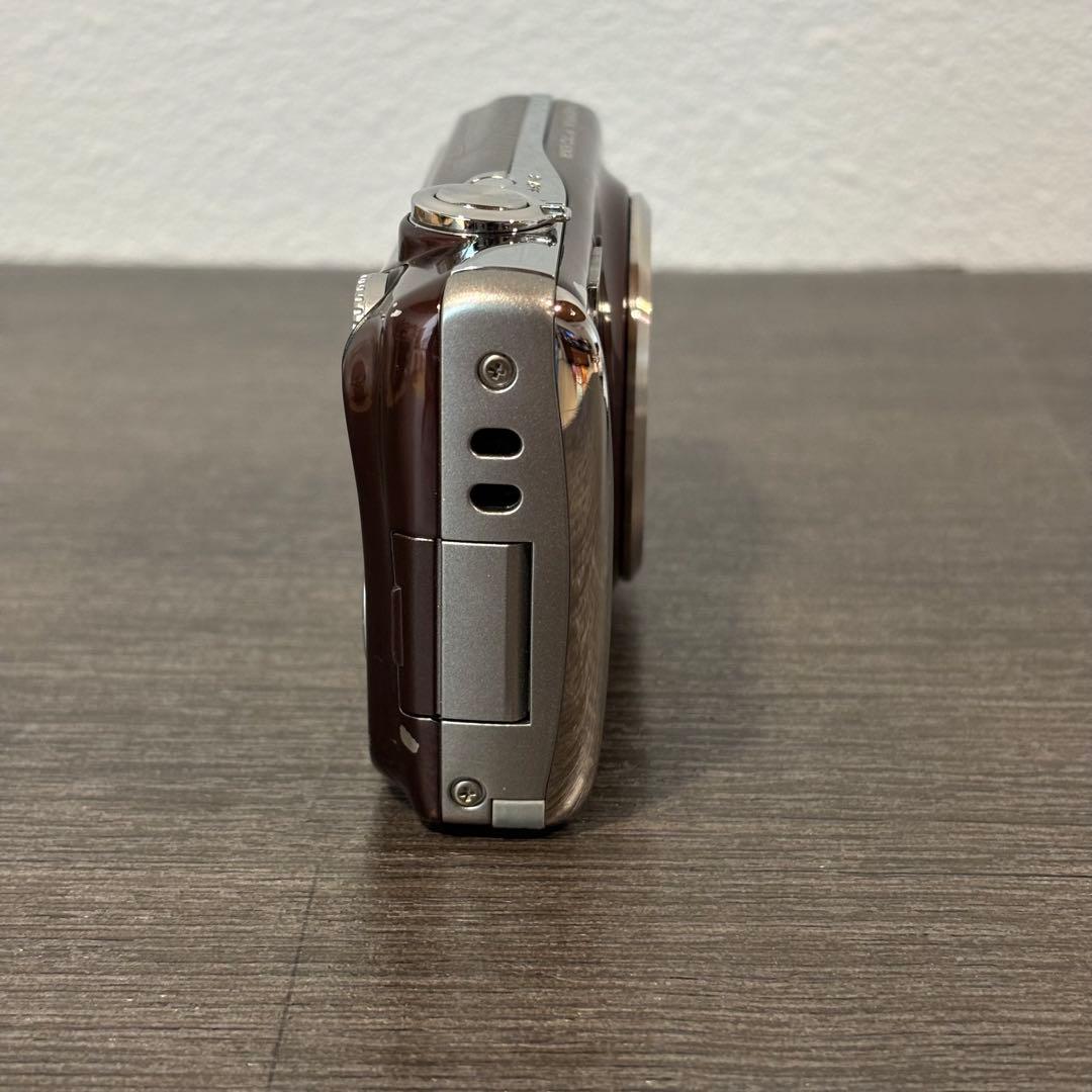 FUJIFILM FINEPIX F70 EXR デジタルカメラ