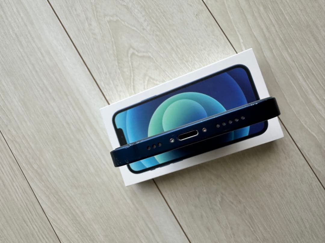 iPhone 12 128GB ブルー（SIMフリー）