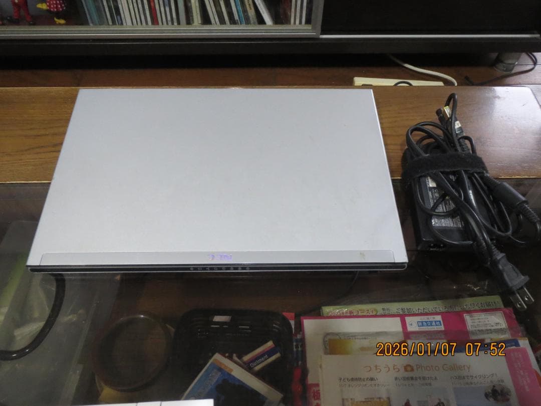 NECパソコン VK19SGZDF Core Intel i7 1.90GHz