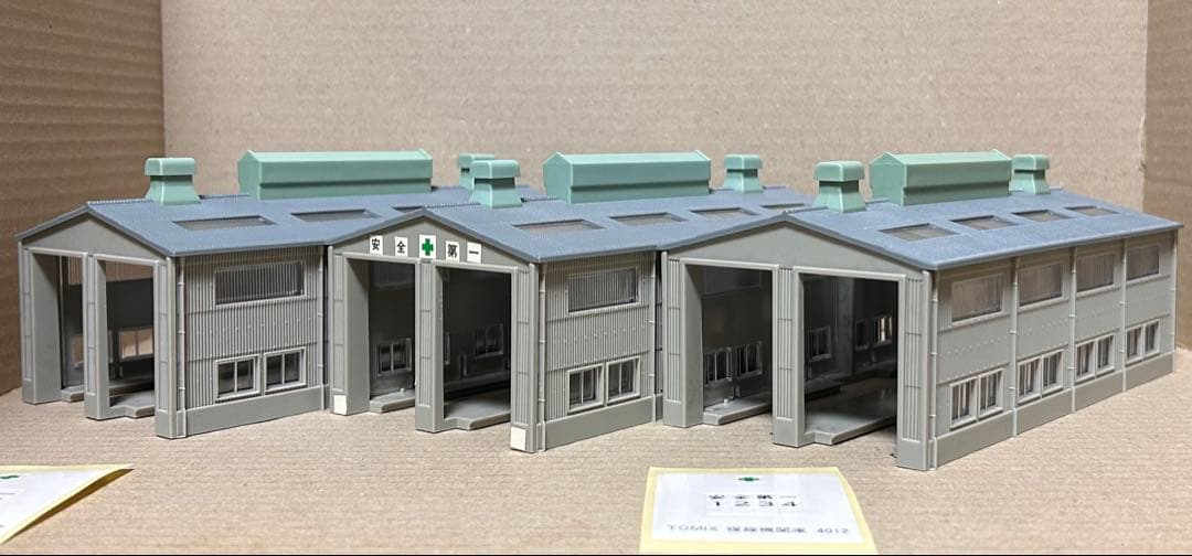 鉄道模型　Nゲージ 車庫　レール　レールエンド　橋脚　配線　詰合せセット