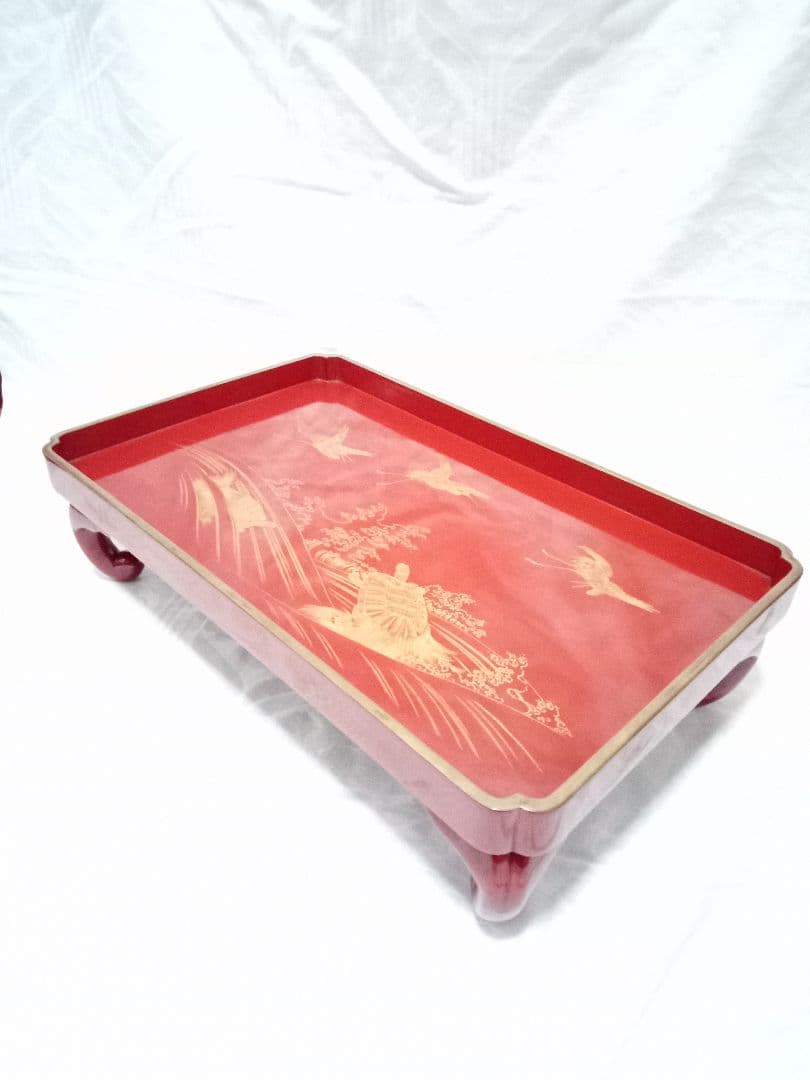 古い お膳 金彩 木製 四足 鶴亀柄 朱塗 漆器 アンティーク