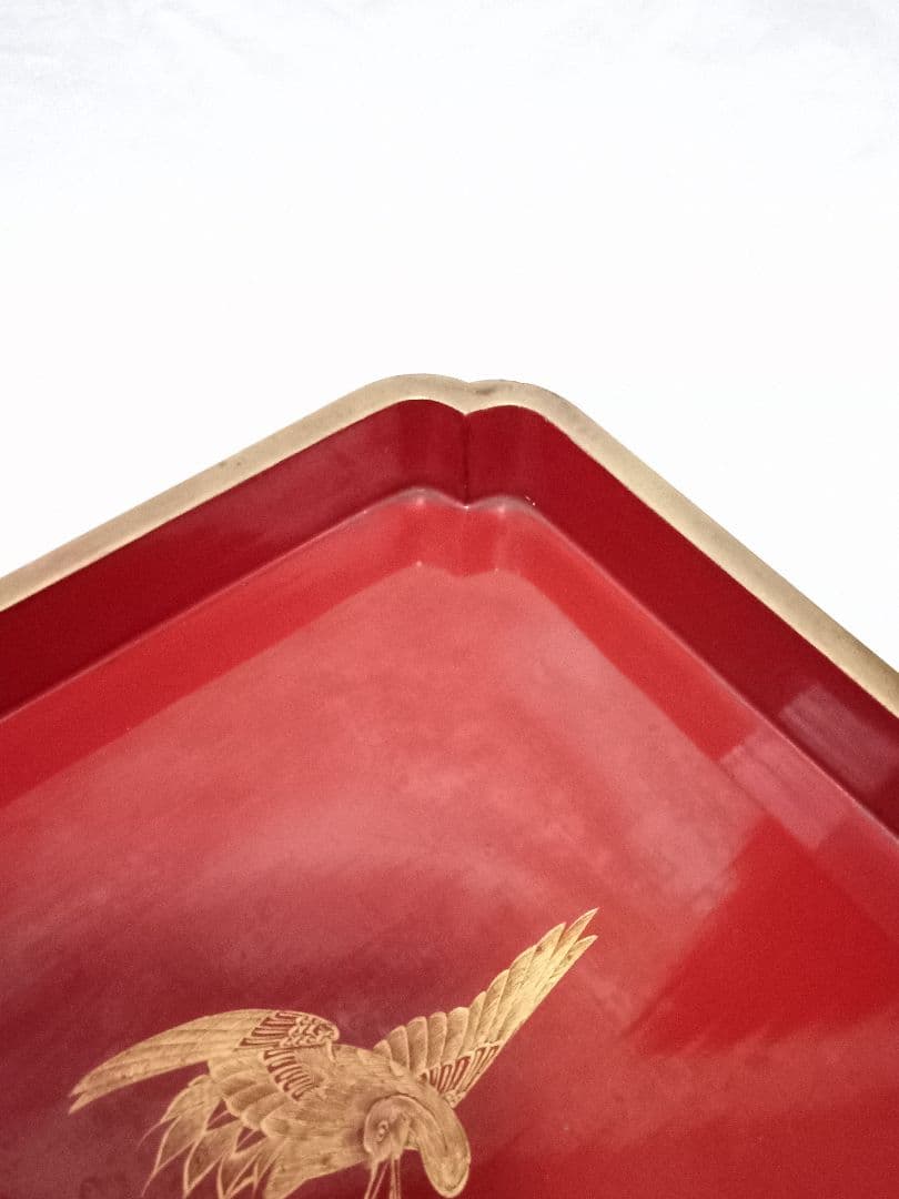 古い お膳 金彩 木製 四足 鶴亀柄 朱塗 漆器 アンティーク