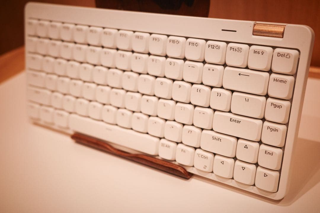 Lofree Flow Lite 84キー メカニカルキーボード