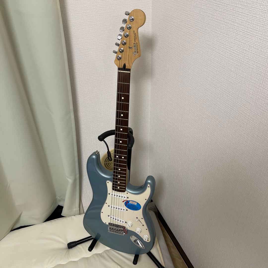 本日のみ　Fender Mexico STD Stratocaster ブルー