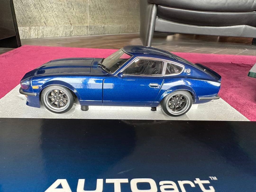 オートアート 1/18 湾岸ミッドナイト日産 フェアレディZ 悪魔のZ