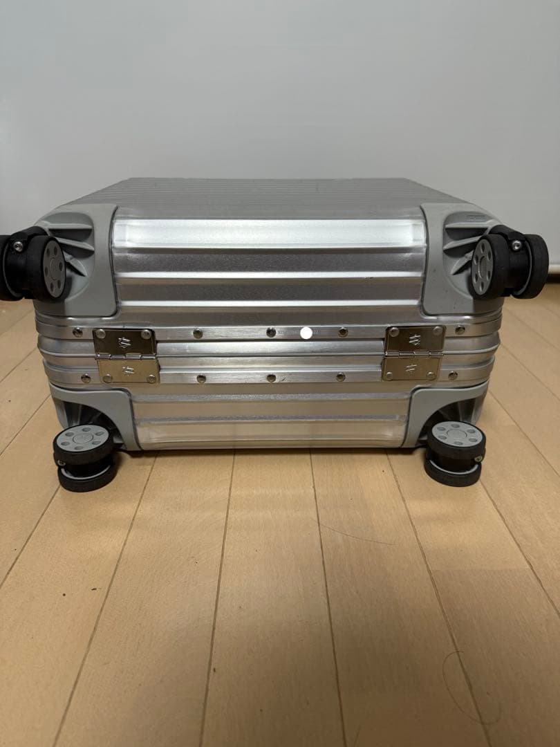 生涯保証 美品 RIMOWA original コンパクト 29L 4輪