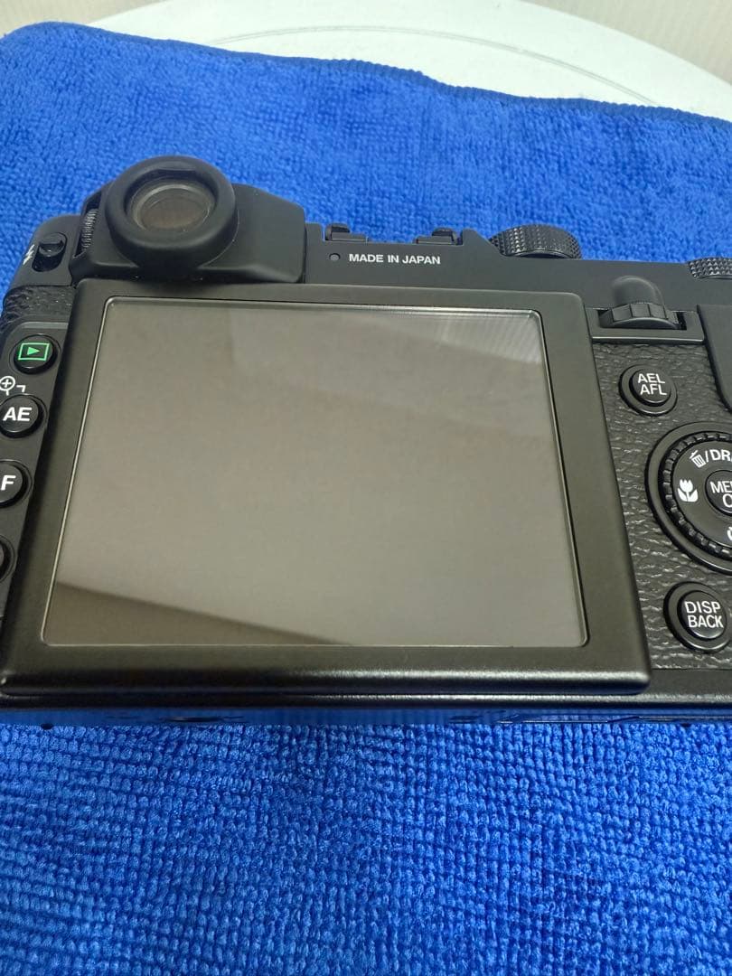 FUJIFILM X10 デジタルカメラ