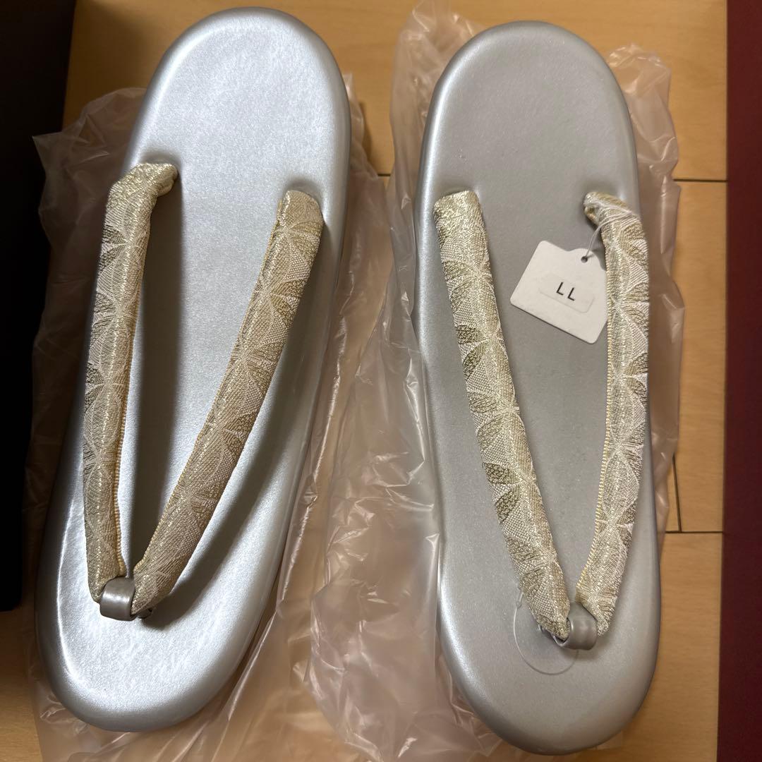 アイボリー花柄和装用バッグと草履セット