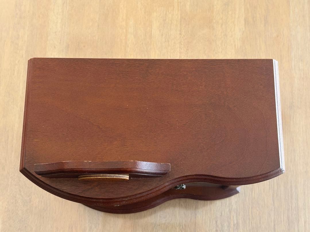 【リトルグレイラビット】 木製 ジュエリーボックス（オルゴール付き）