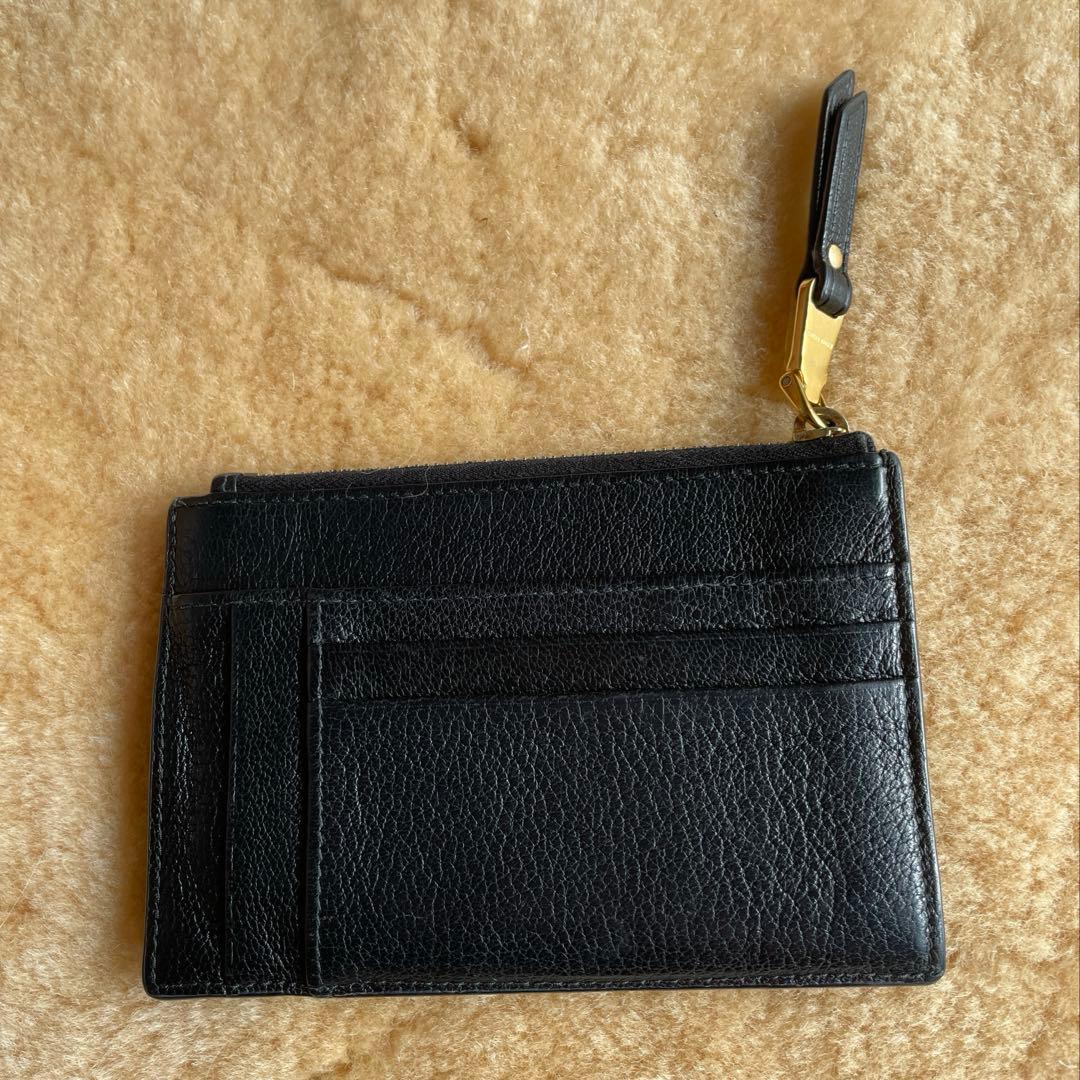 ストラップ付きケース（黒）