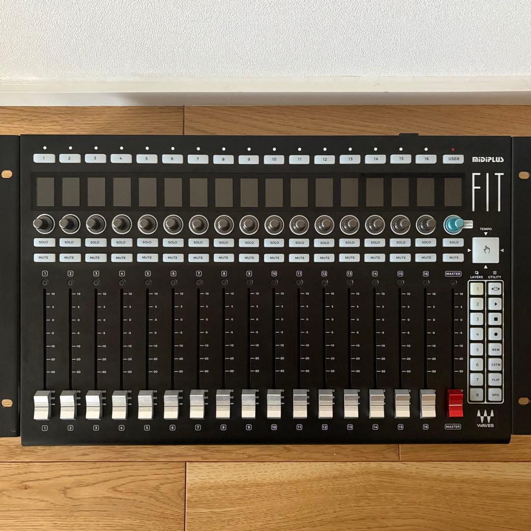 DTM・DAW WAVES FIT Controller for LV1