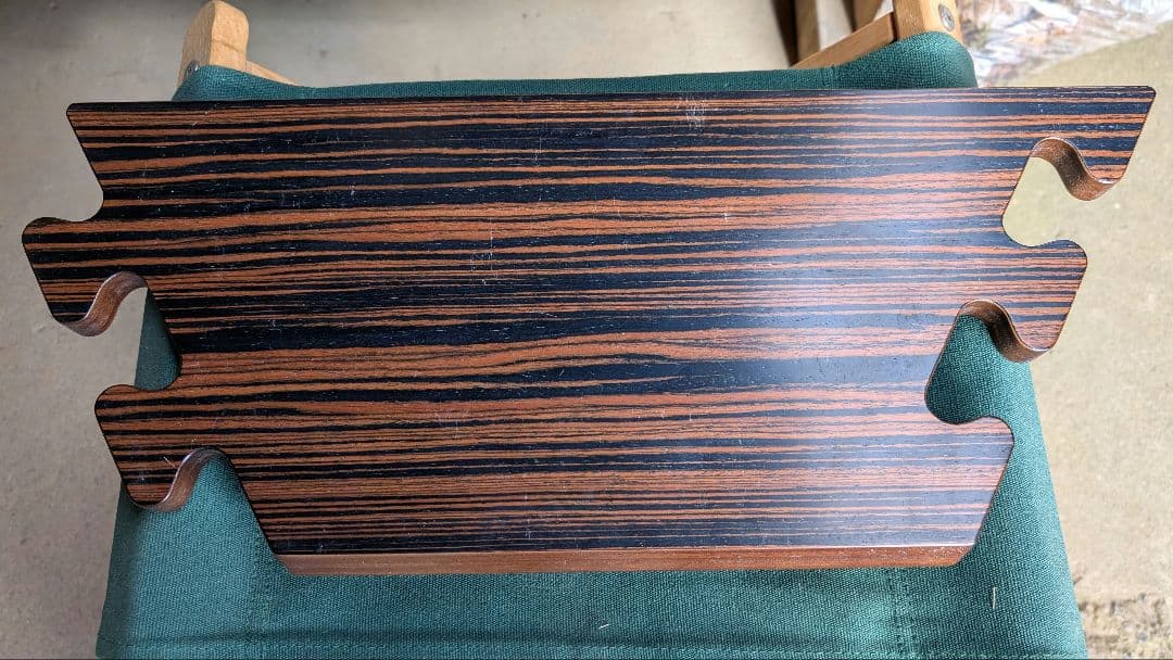 thearth ざぁーす　ヘキサテーブル　黒しま次郎