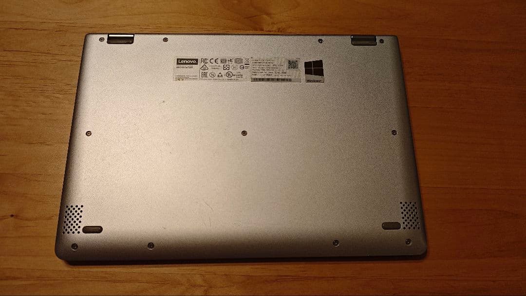 美品Lenovo YOGA 710-11KB core i5 8GB 256GB