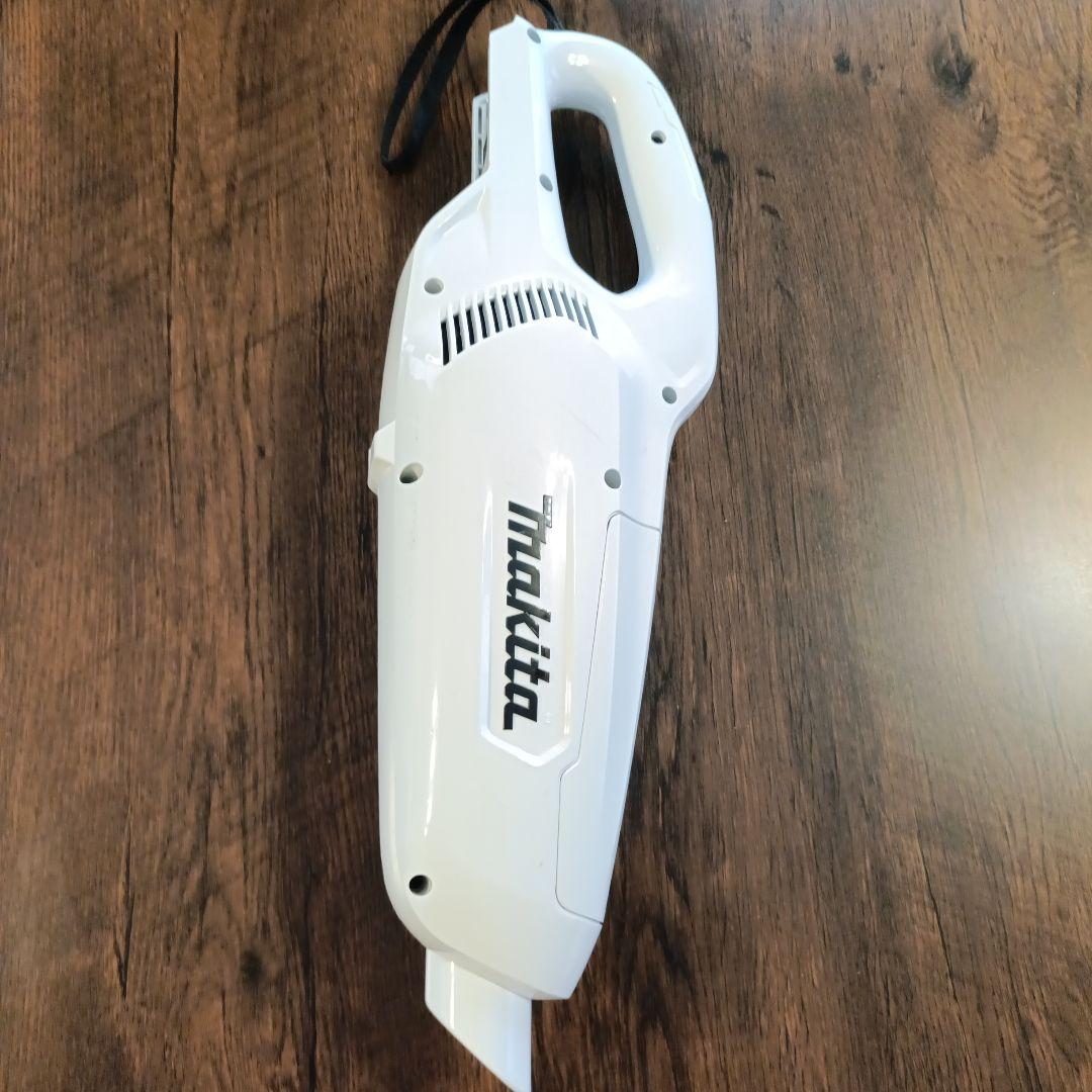 Makita マキタ 10.8V 充電式クリーナー CL107FD