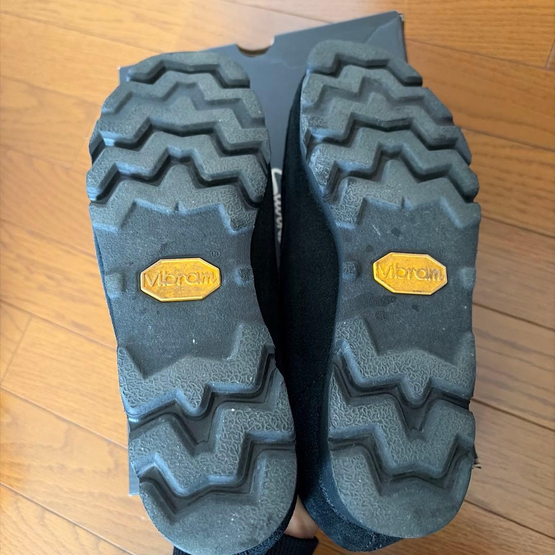 A*。様 Clarks クラークス　ワラビー　ゴアテックス