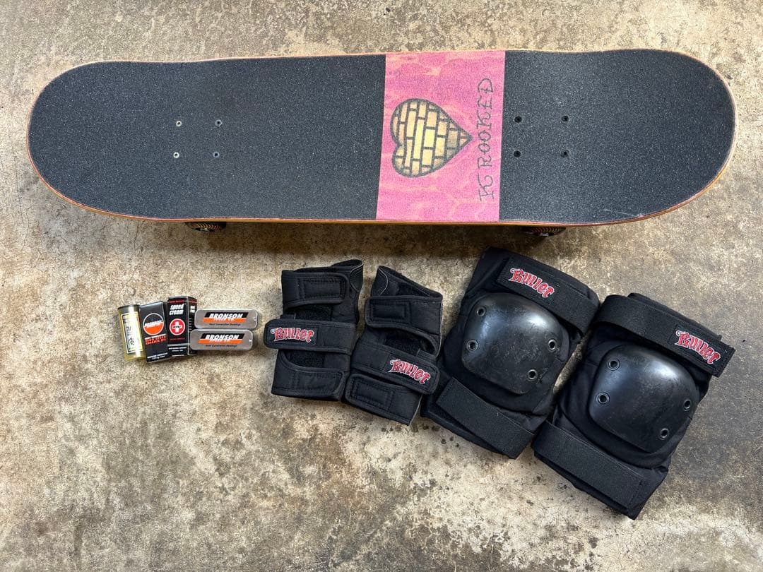 スケートボード krooked mike andersonモデル オマケ付き