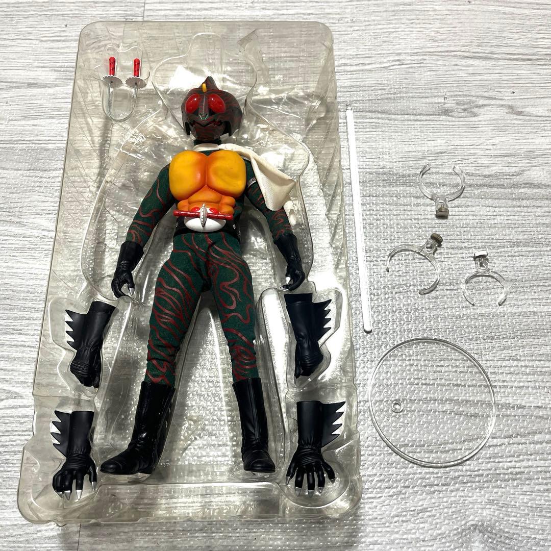 RAH No.227 仮面ライダーアマゾン メディコムトイ