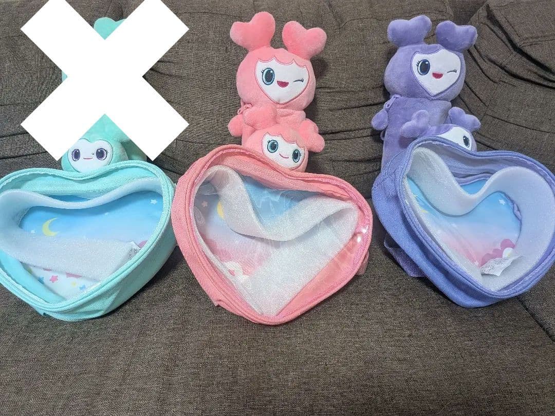 twiceのびふにゃポーチ　ぴょこキュンボディバッグgigo5点セット