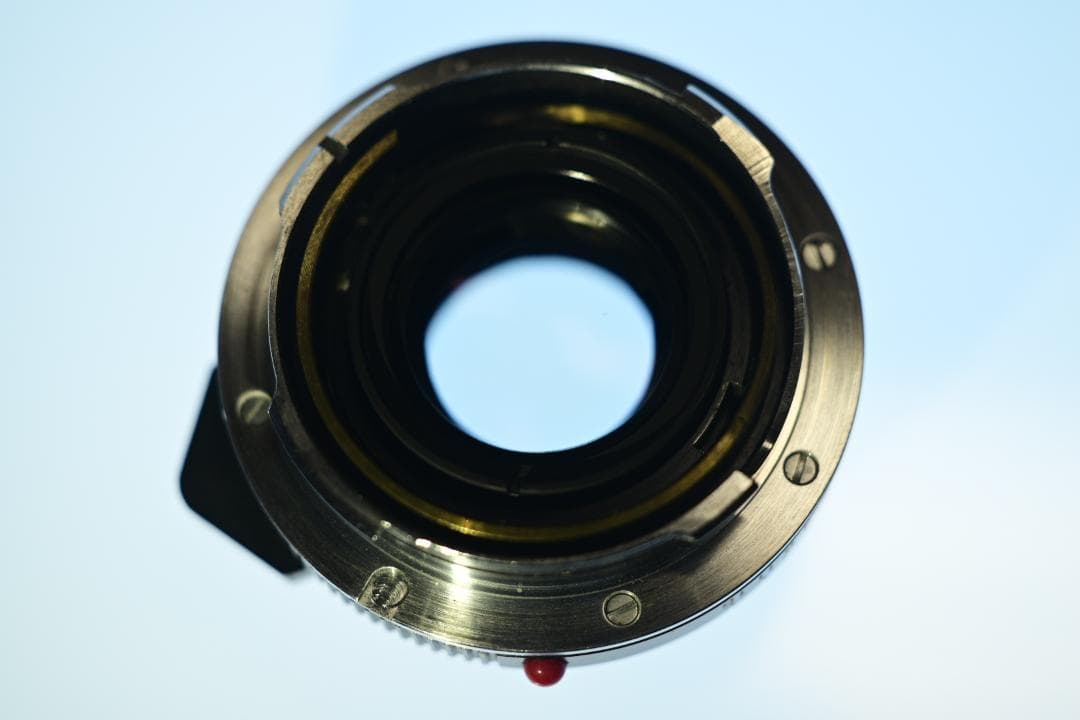 Leica Summicron-C 40mm F2 専用フード・変換リング付属