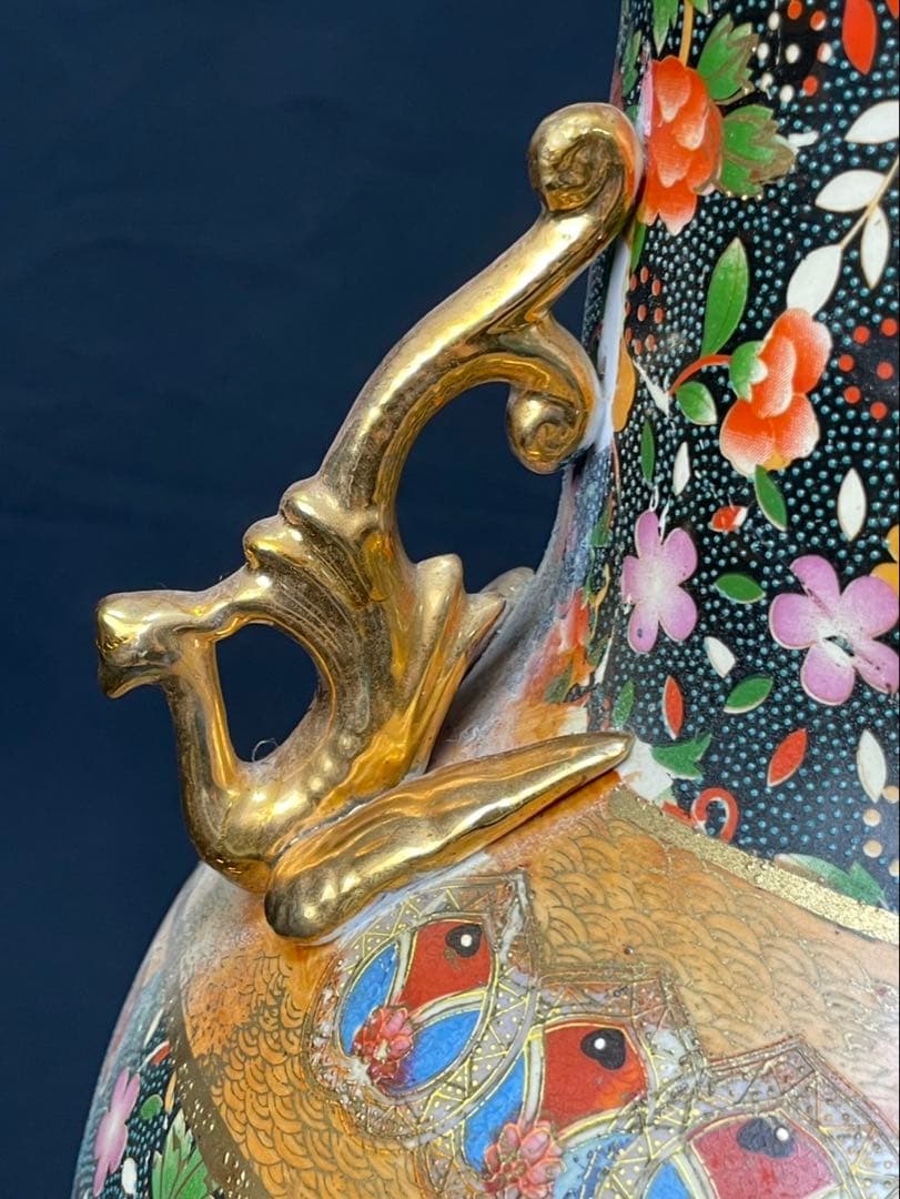 薩摩焼 特大 飾壺 金彩 美人画 金襴手 双耳 花蝶図 青粒置物 花瓶