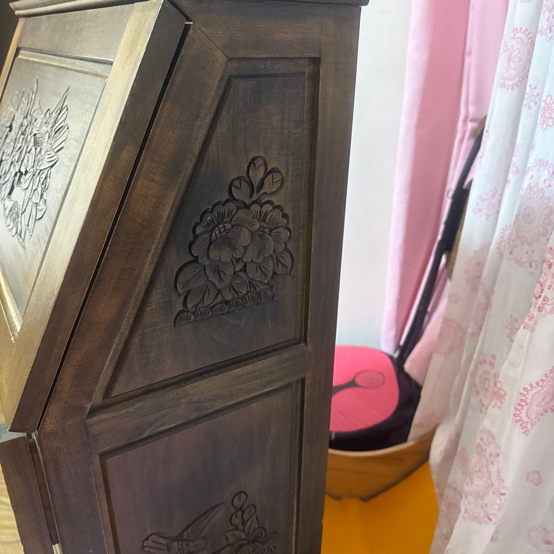 木製ライティングビューロー 彫刻入り