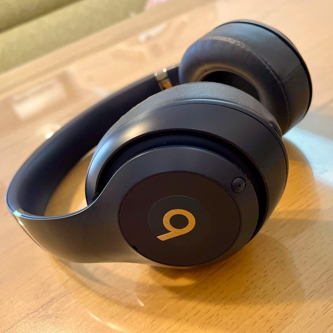極美品！ Beats Studio3ワイヤレス ヘッドホン ネイビー