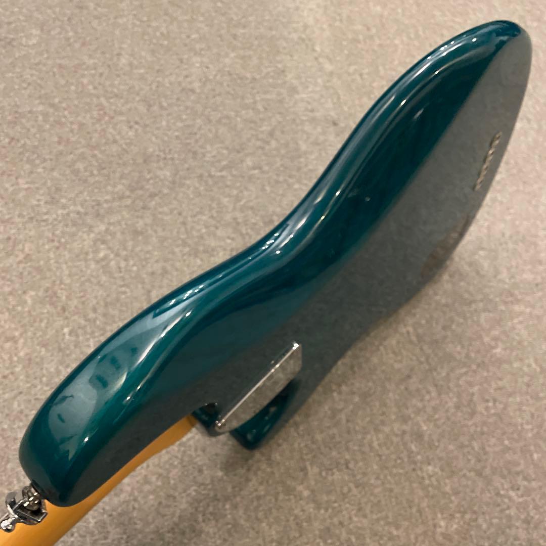 フェンダー USA Ultra Jazz Bass Ultraburst 難あり