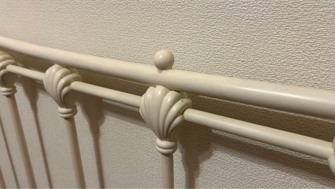 【最終値下げ】ローラアシュレイ　ベッドフレーム　プリンセス