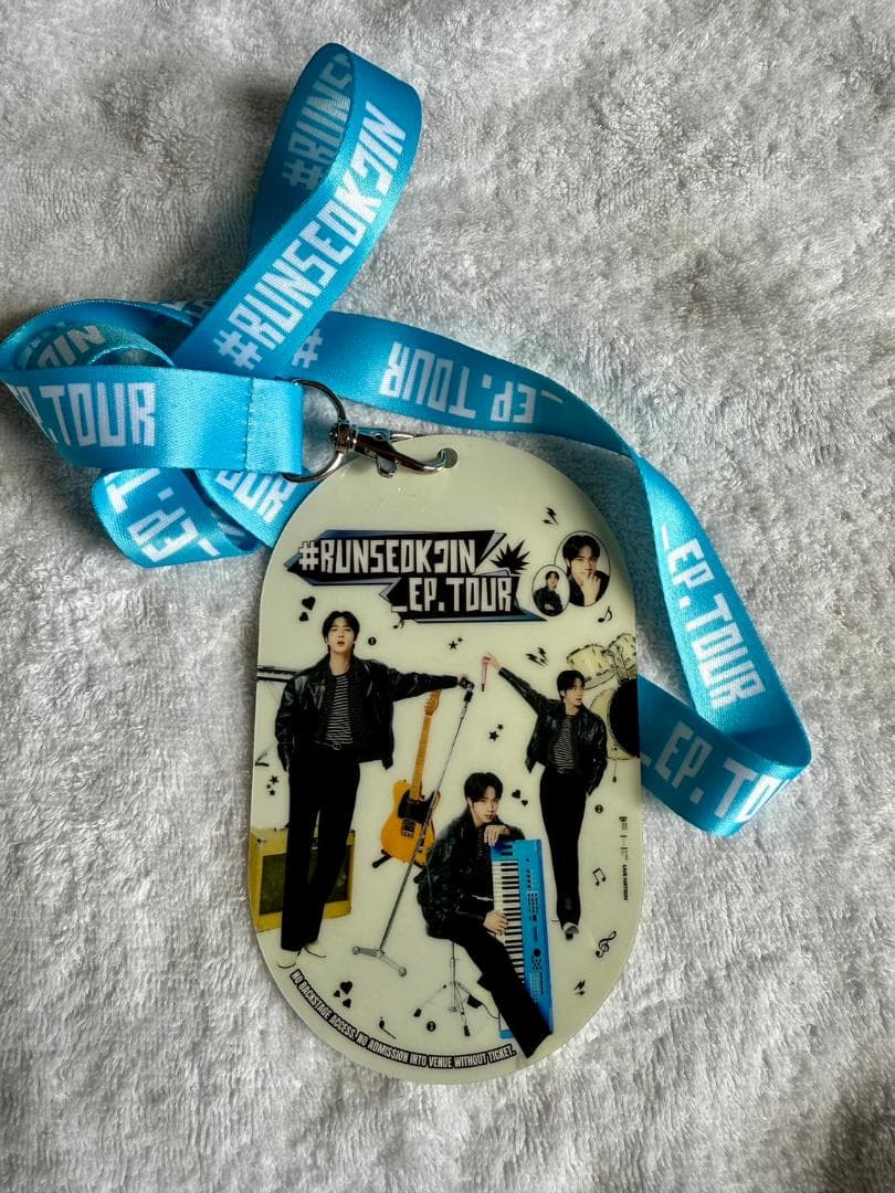 8/10 RunSeokjin Amsterdam VIPポーチ&ピンバッジ新品