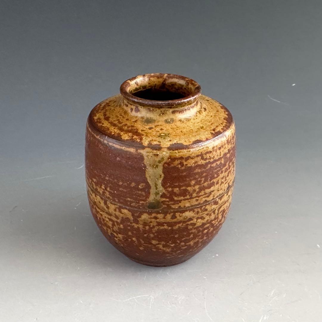 茶道具　志戸呂焼　肩付　茶入　濃茶器　鈴木良法　共箱　仕服付　茶事　稽古　陶芸