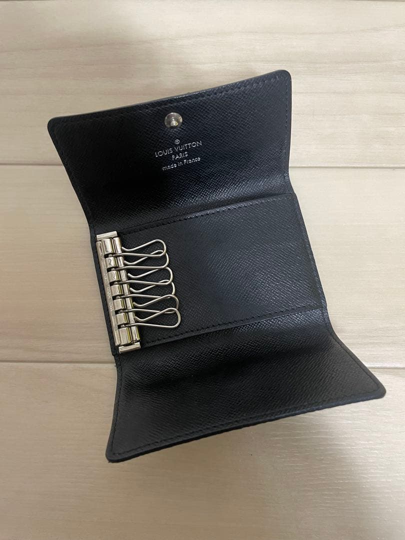 LOUIS VUITTON ダミエグラフィット キーケース