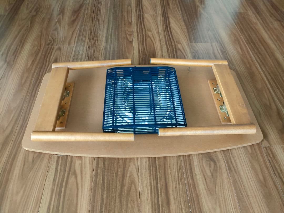 オシャレなテーブル兼コタツ　楕円こたつ