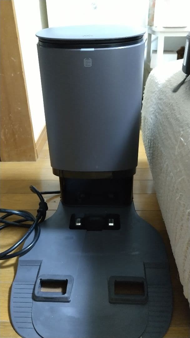 ロボット掃除機 (吸引、拭く)