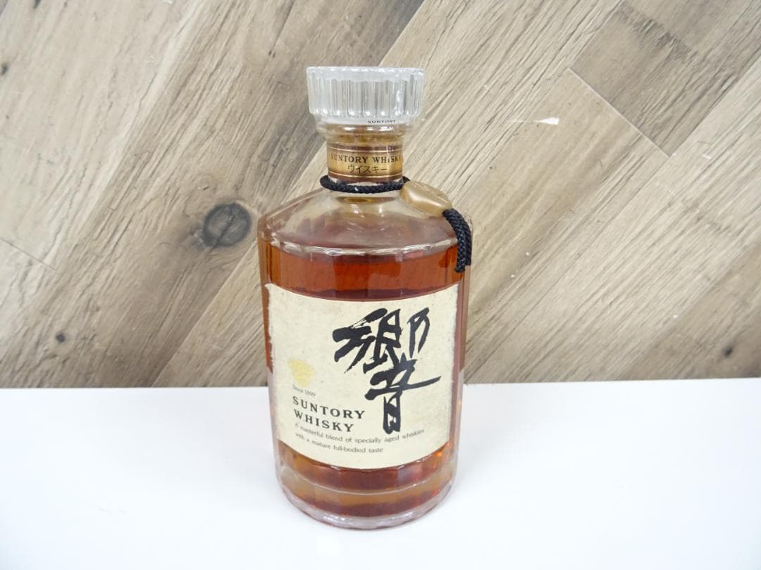 三014 サントリーウイスキー 響 700ml 43％ ゴールドラベル