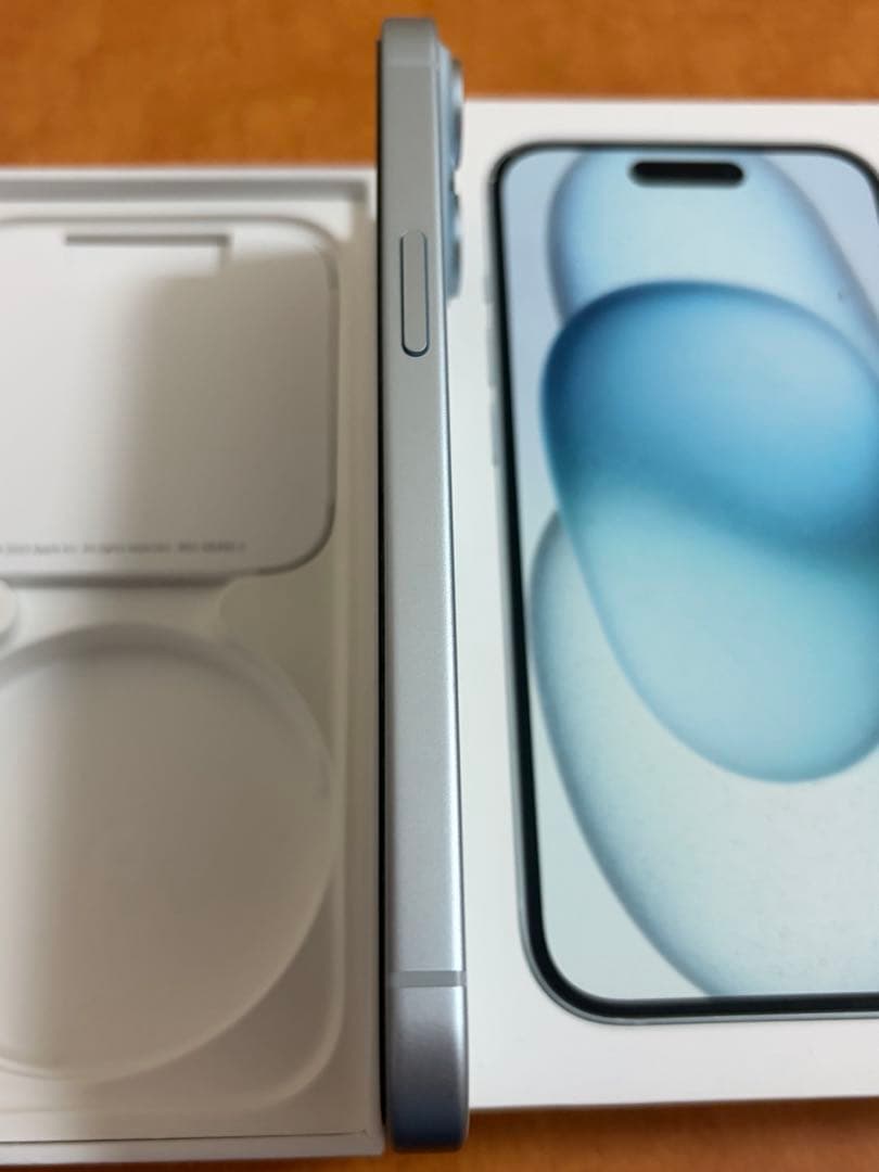 スマートフォン本体 Apple iPhone 15 128GB