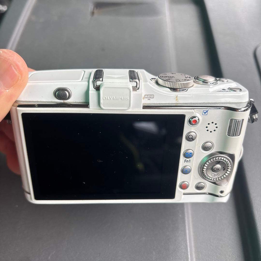 OLYMPUS E-PL3 ミラーレスカメラ 14-42mm ジャンク品