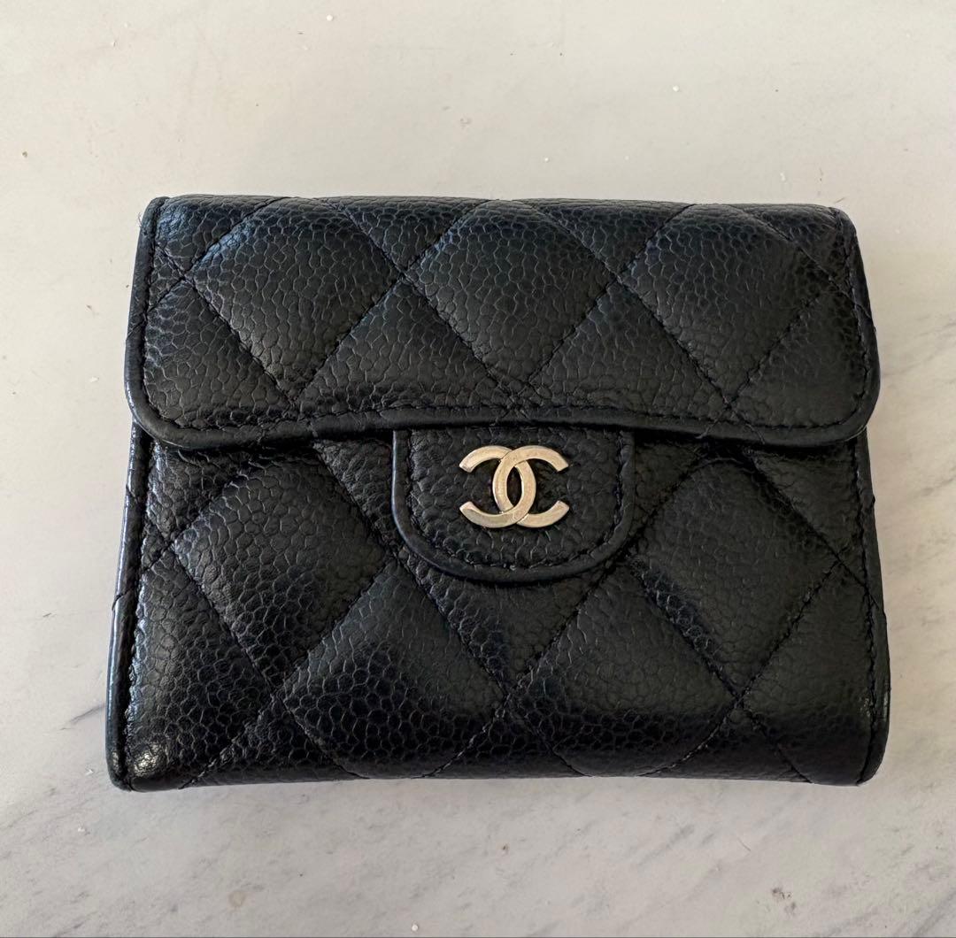 CHANEL マトラッセ・キャビアスキン・ケース／美品